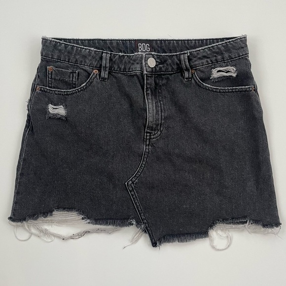 Urban Outfitters BDG Black Distressed Cutoff Asymmetrical Denim Mini Skirt LARGE - Picture 1 of 9